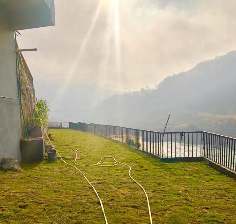 Hotel La Orilla 穆扎法拉巴德 外观 照片