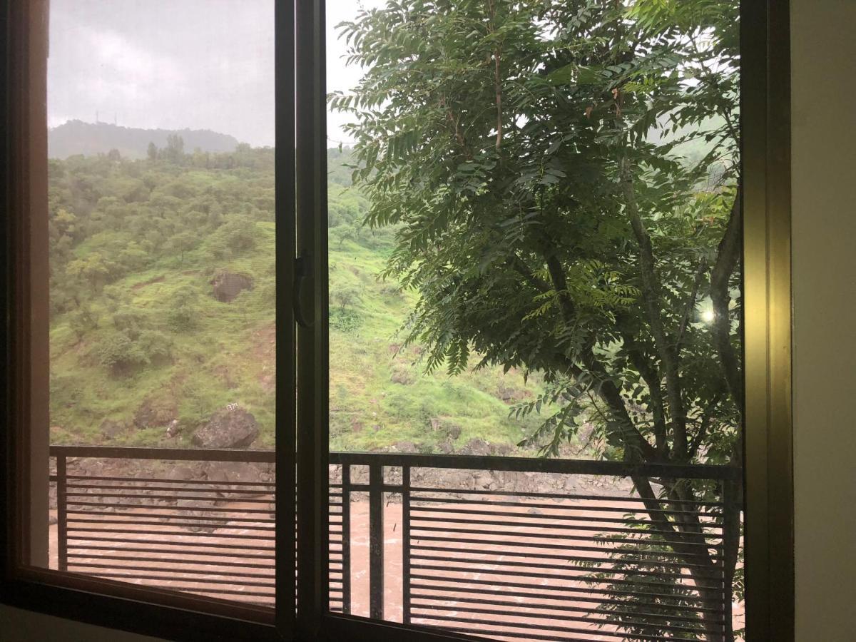 Hotel La Orilla 穆扎法拉巴德 外观 照片