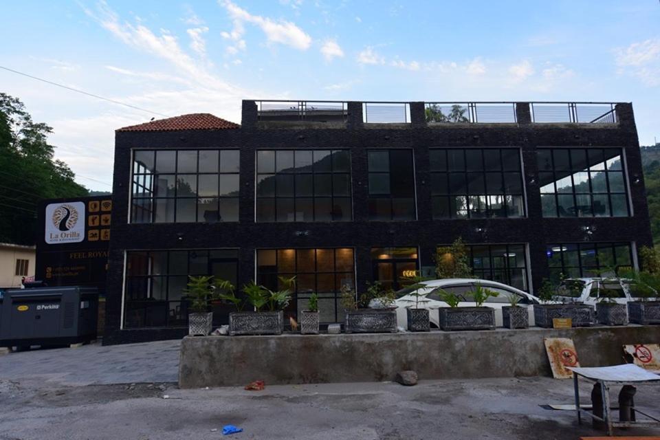 Hotel La Orilla 穆扎法拉巴德 外观 照片